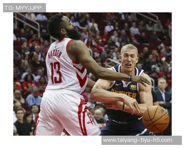 火箭成功包夹KD15中12无功而返乌度卡战术乏力引发质疑